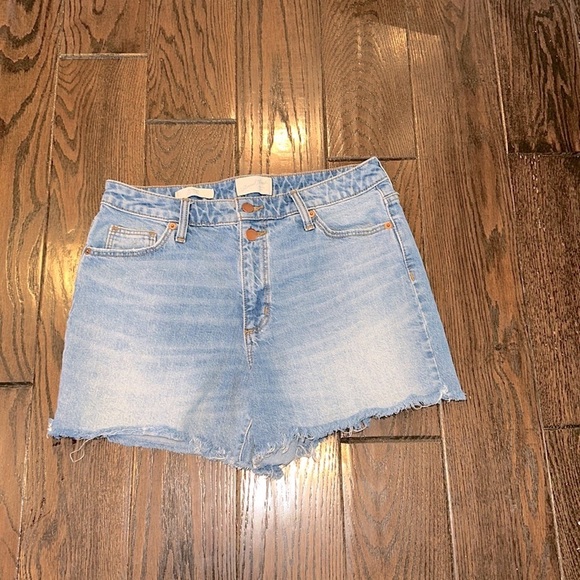 Universal Thread denim high waisted shirts size 8/29 - Picture 1 of 5